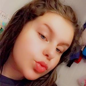 Meet your Posher, Lilyana